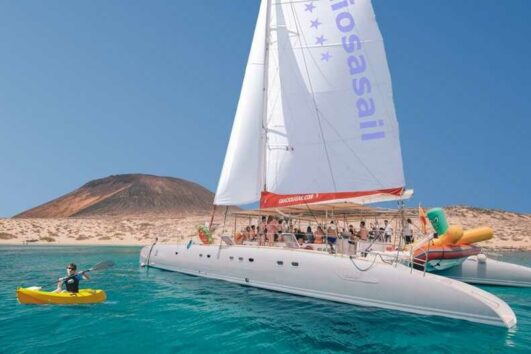 catamarán la graciosa